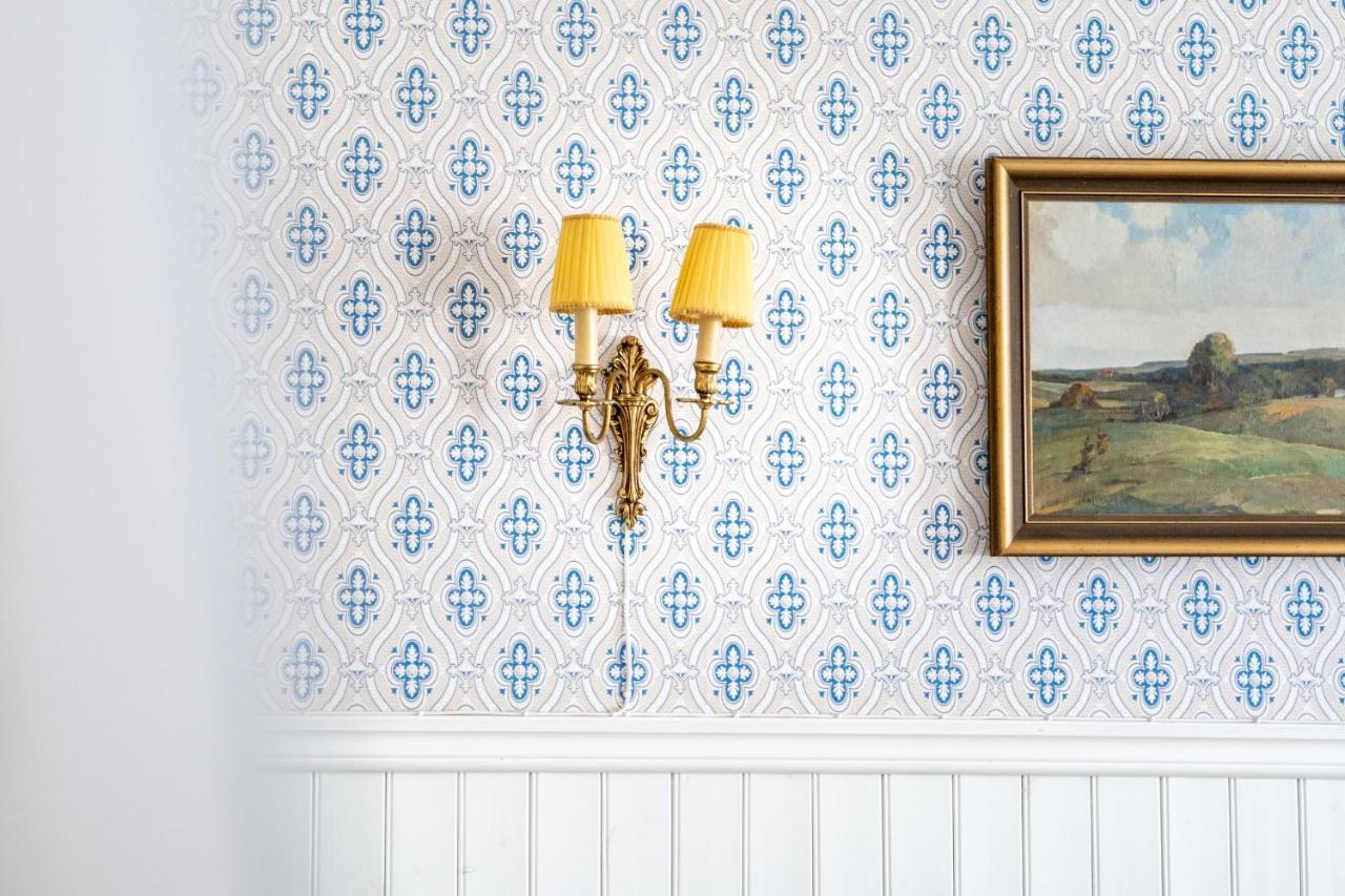 Svabesholms Kungsgards Och Stenshuvud Bed & Breakfast Kivik